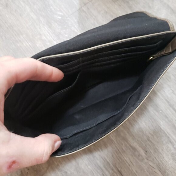 Coach Genuine Leather Wristlet Pewter Colour - Picture 3 of 6